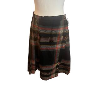 Kilt wool tartan vintage dark academia brown greens reds with a kilt pin M